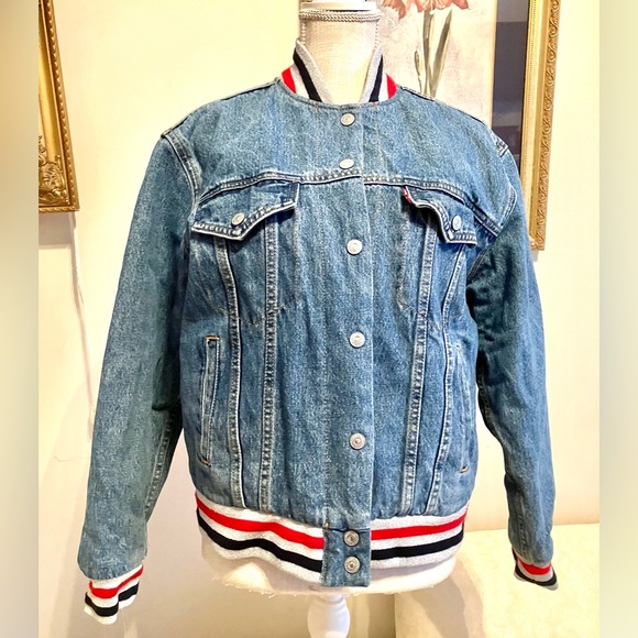 Classic Levi’s (Reversible)Jean Jacket size medium - Picture 1 of 13